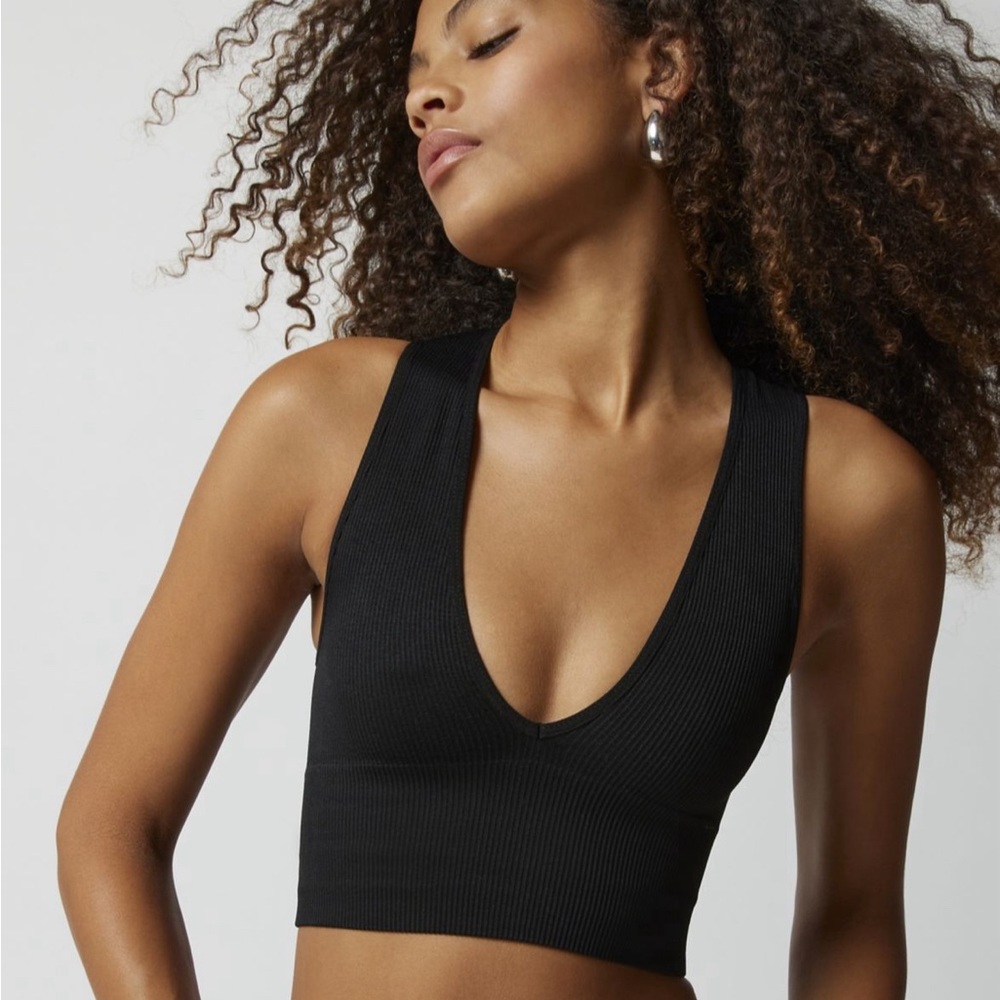 UO Out From Under Hailey Seamless Plunge Bra Top